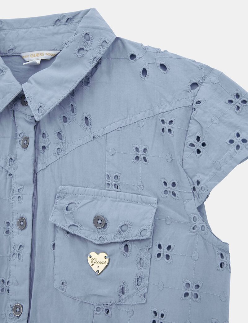 بلوزة بفتحات