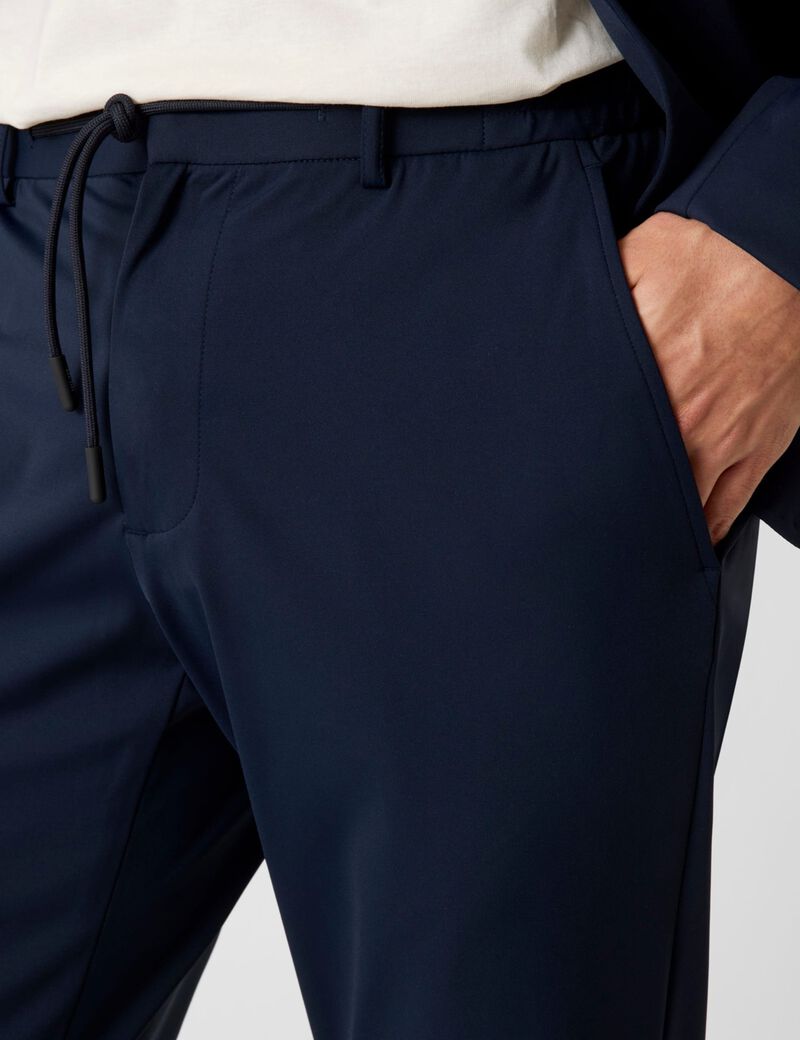 Slim-fit chinos pants