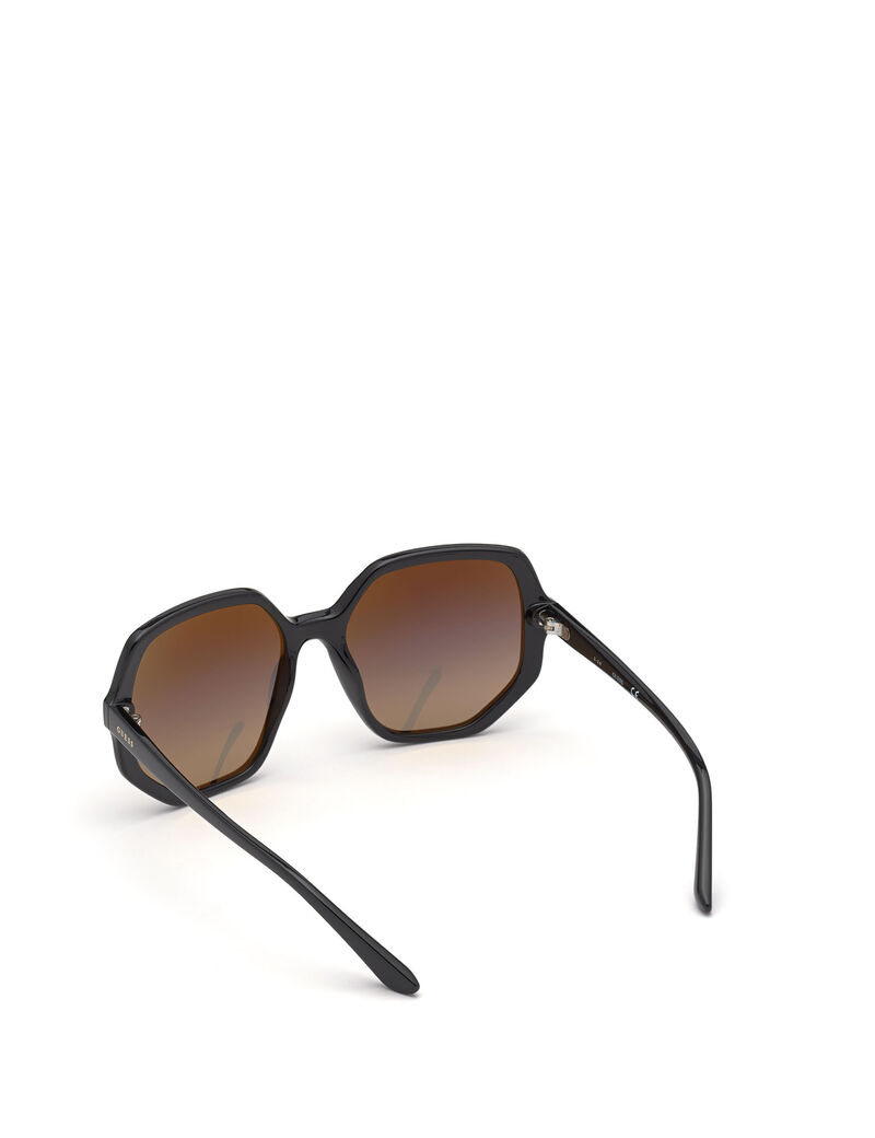 نظارات شمسية مع إطار بتصميم هندسي