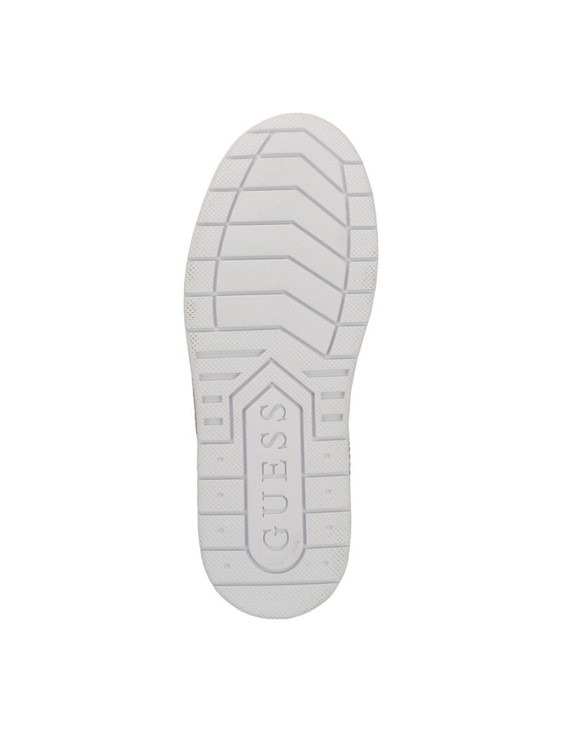 حذاء رياضي سييسكا مزين بجزء علوي منخفض حتى الكاحل