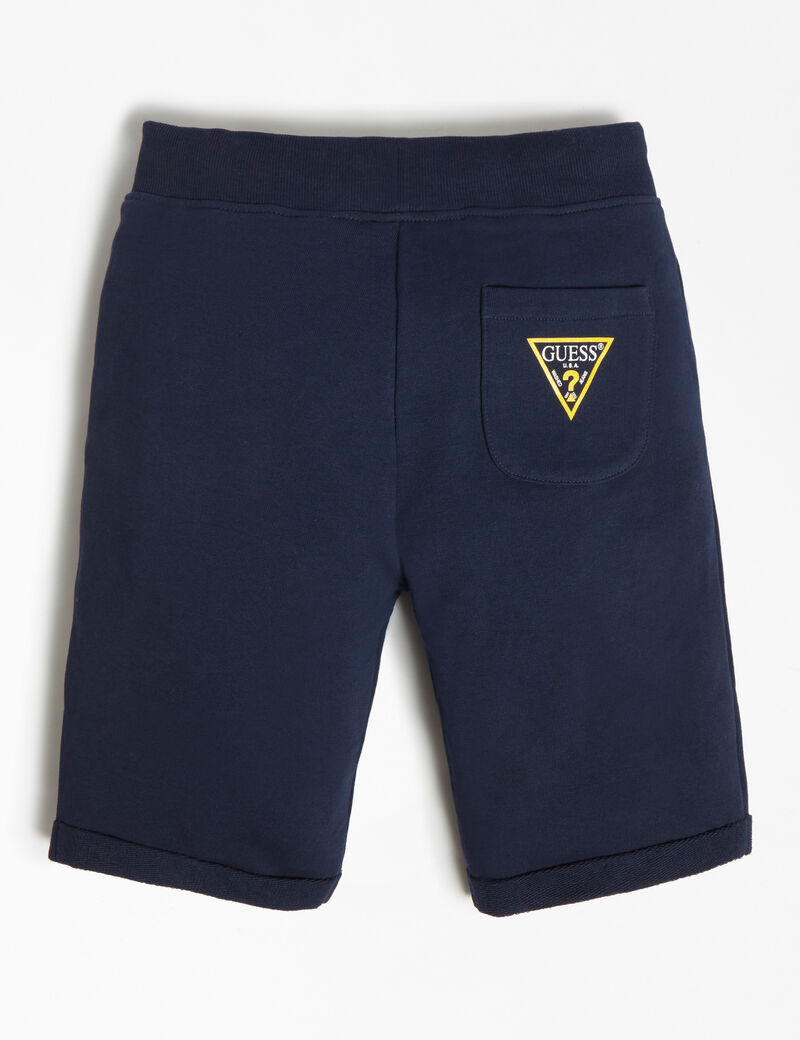 شورت رياضي أسود بشعار الماركة