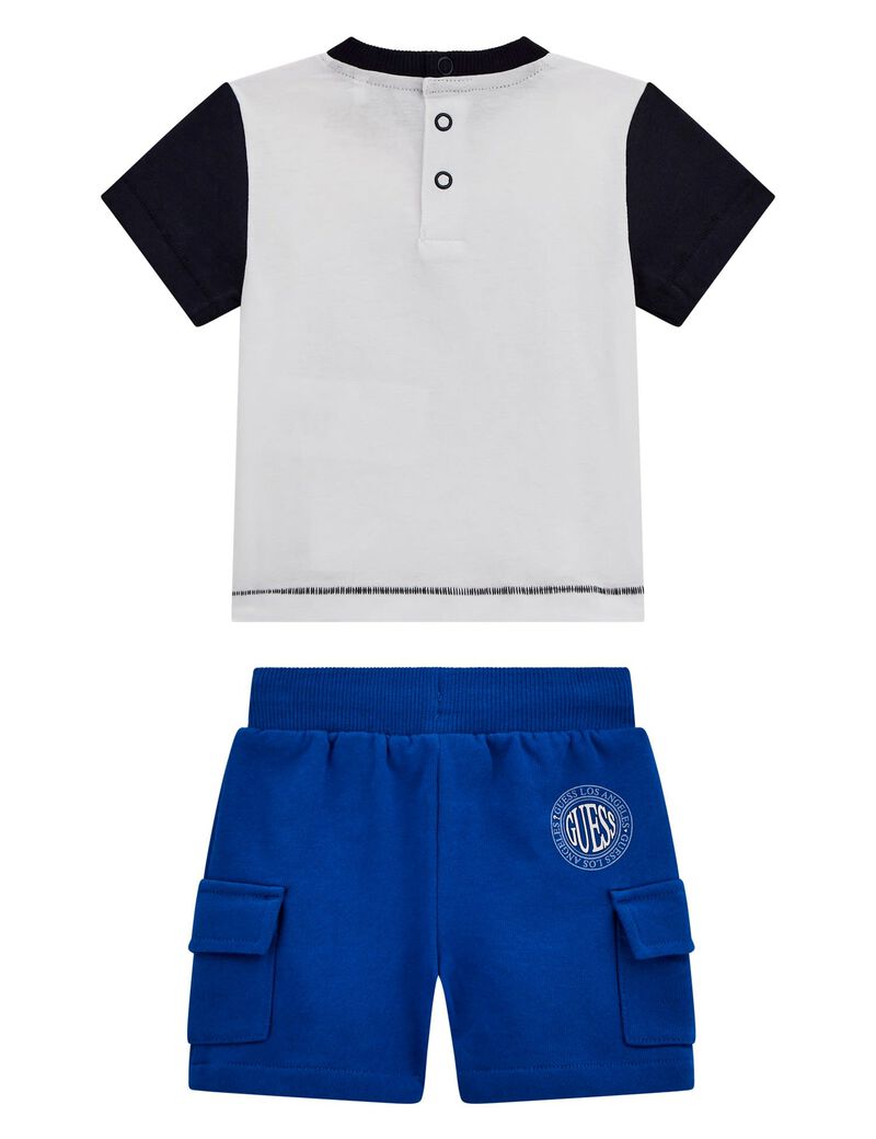 Tshirts + active shorts