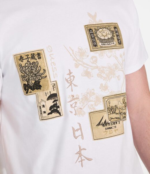 Front print T-shirt