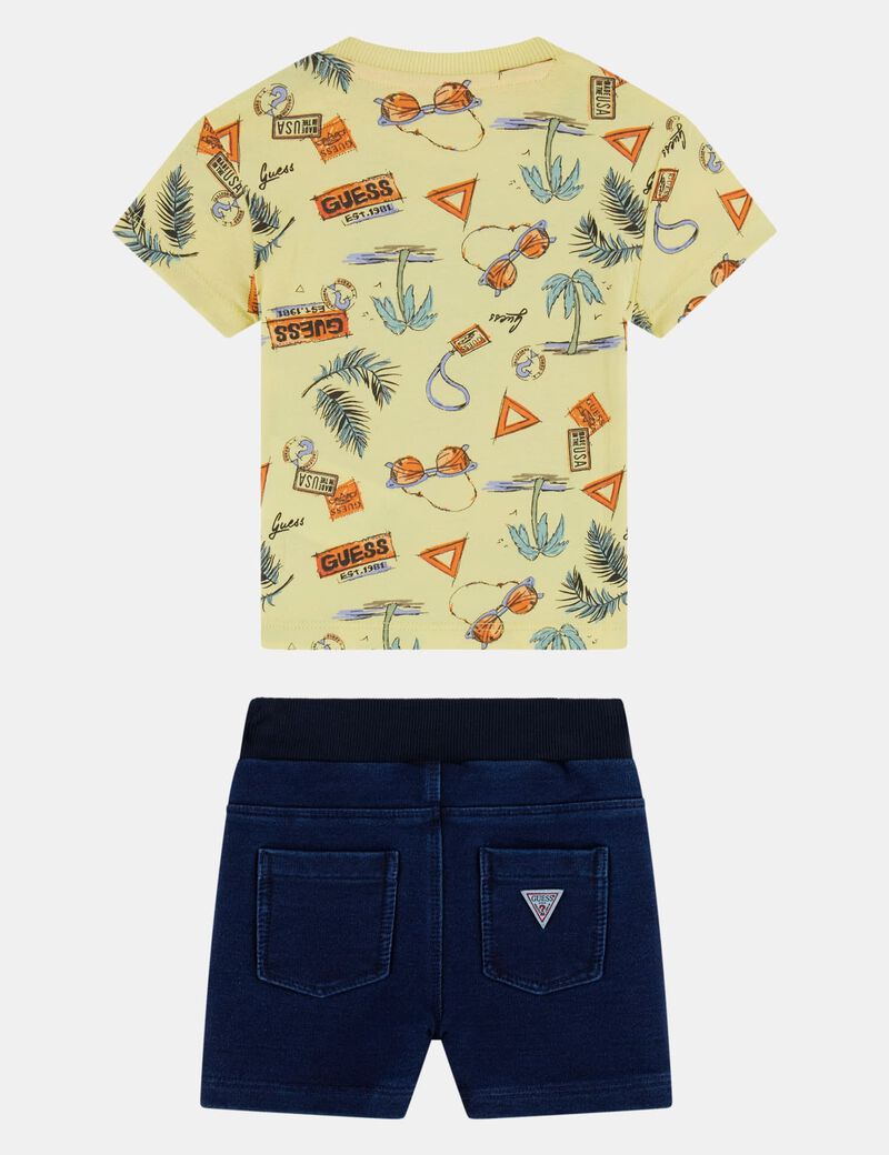 T-shirt and denim pant set