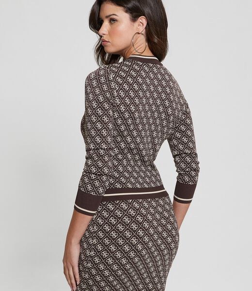 سترة بشعار 4G