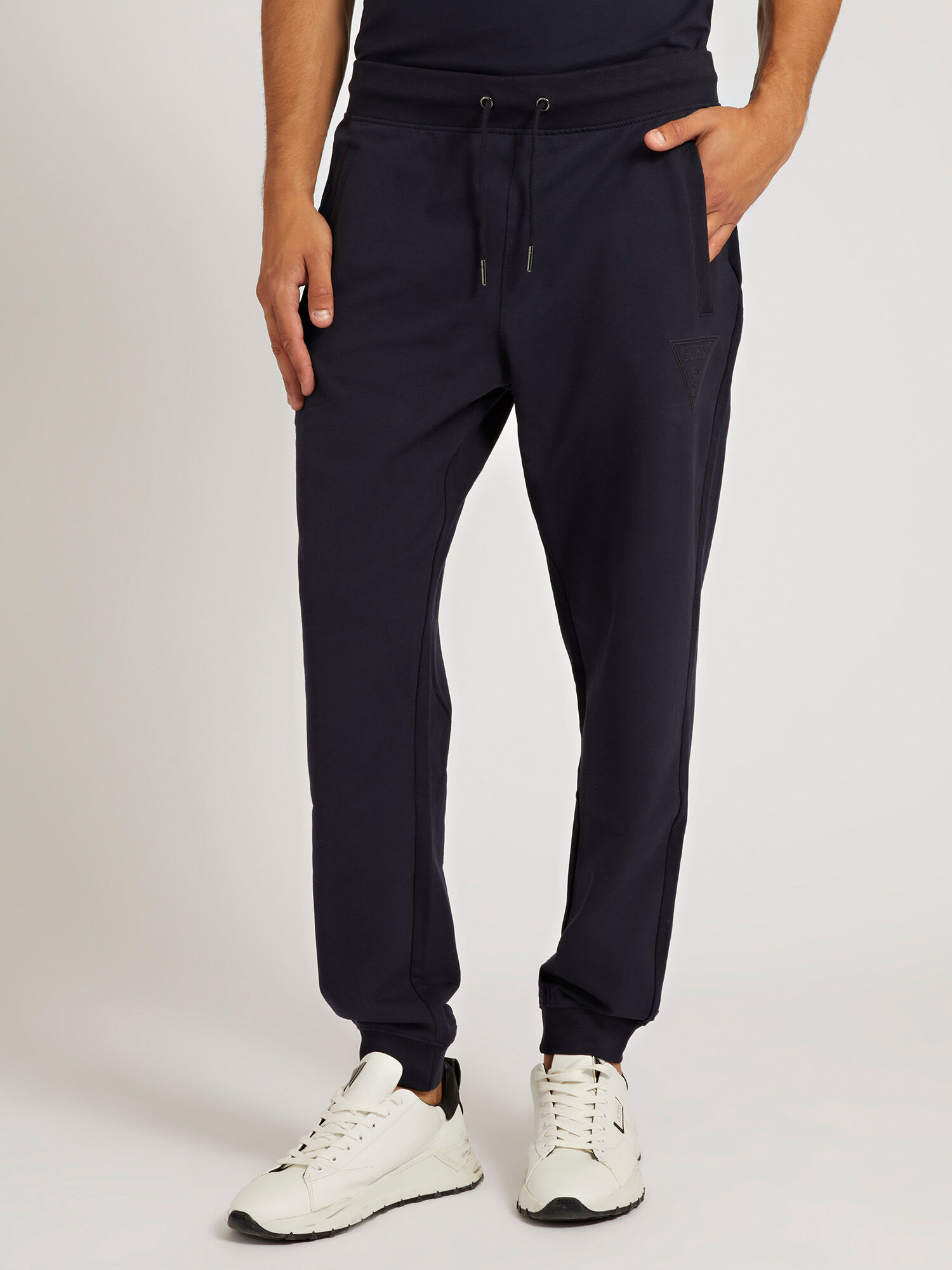 Men's guess joggers deals