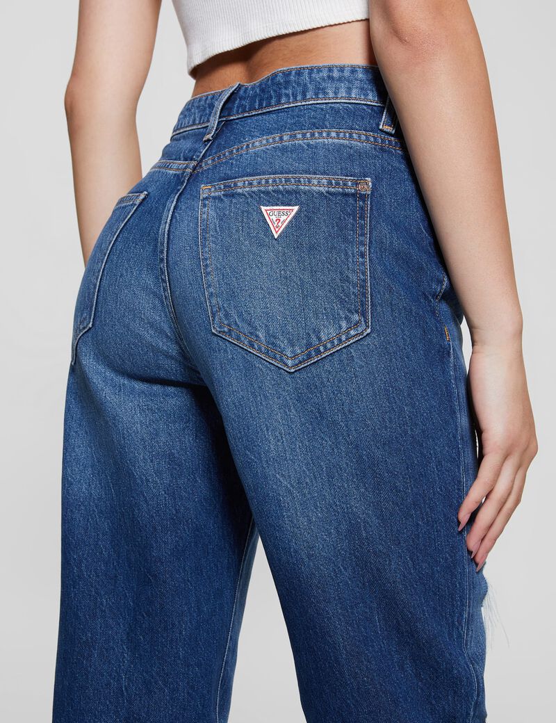 Relaxed Straight