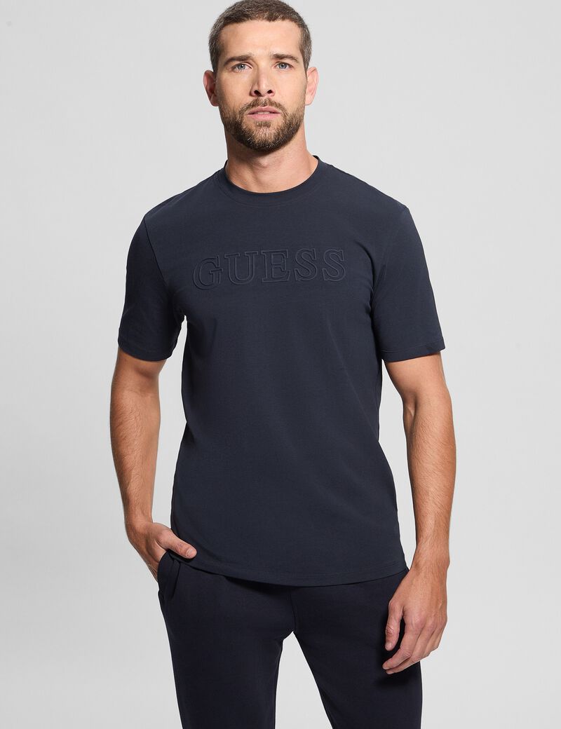 Front logo t-shirt