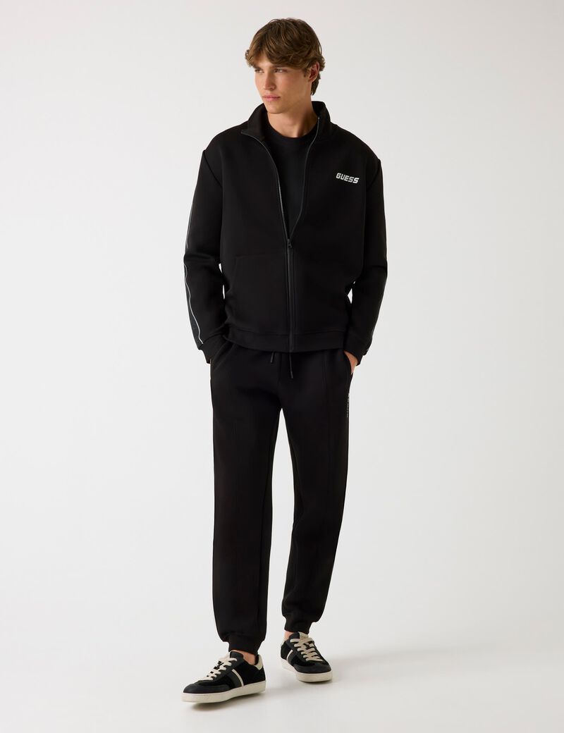 سويت شيرت بشعار جانبي