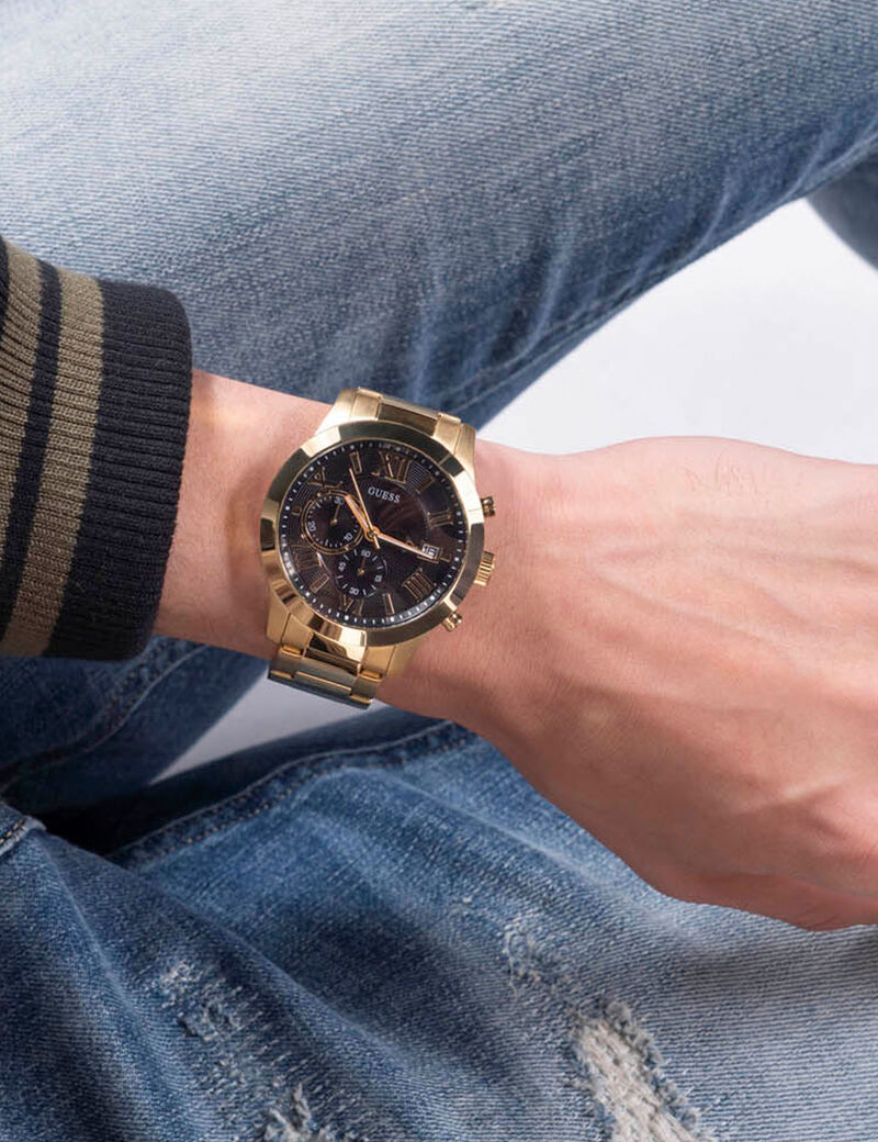 ساعة يد متعددة الوظائف باللونين الأسود والذهبي