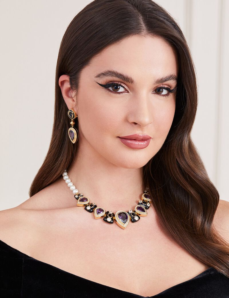 مجوهرات للرقبة الأوركيد البرية