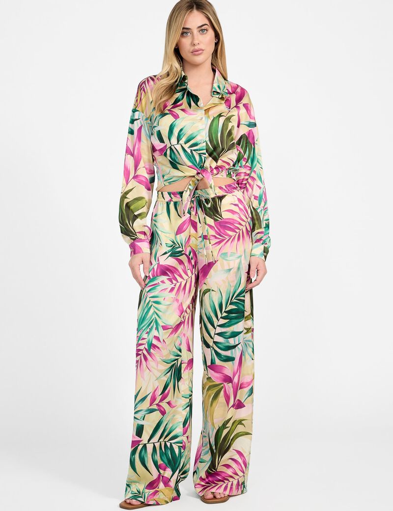 قميص ساتان قصير