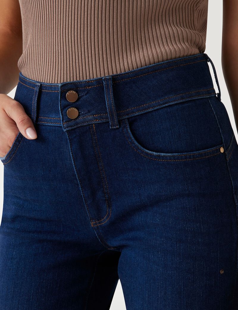 Shape up straight denim pant