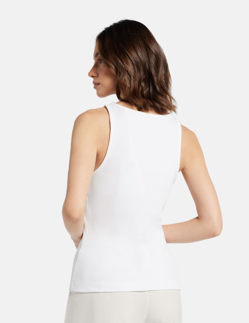 Front logo tank top