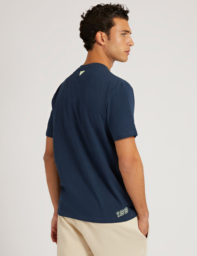 Logo Tee