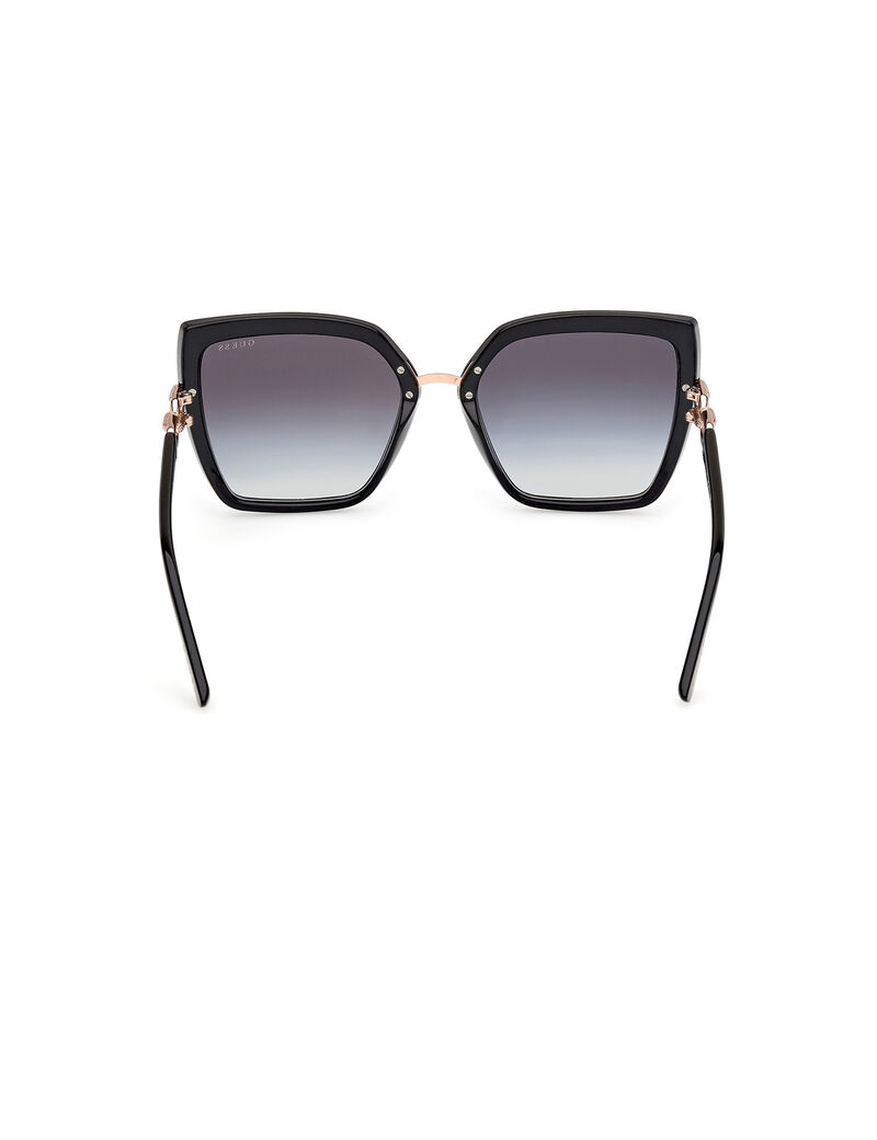 Cat-eye sunglasses