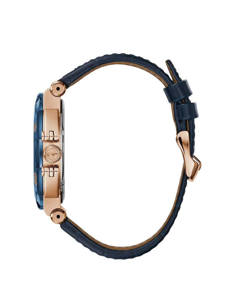 ساعة يد رجالي باللونين الأزرق والذهبي Gc