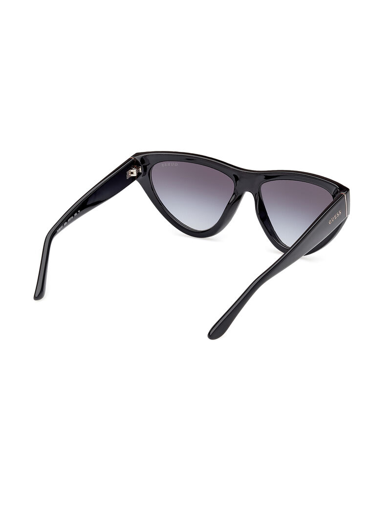 Cat-eye sunglasses