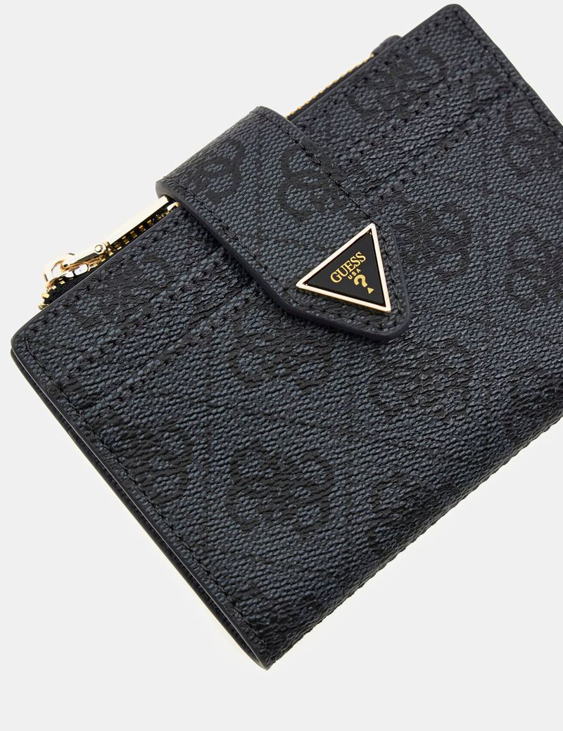 حامل بطاقة ائتمان زاميرا