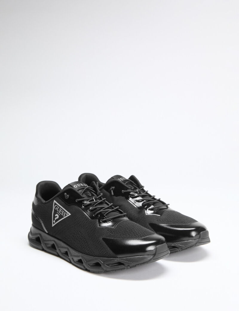 guess ease logo running shoes