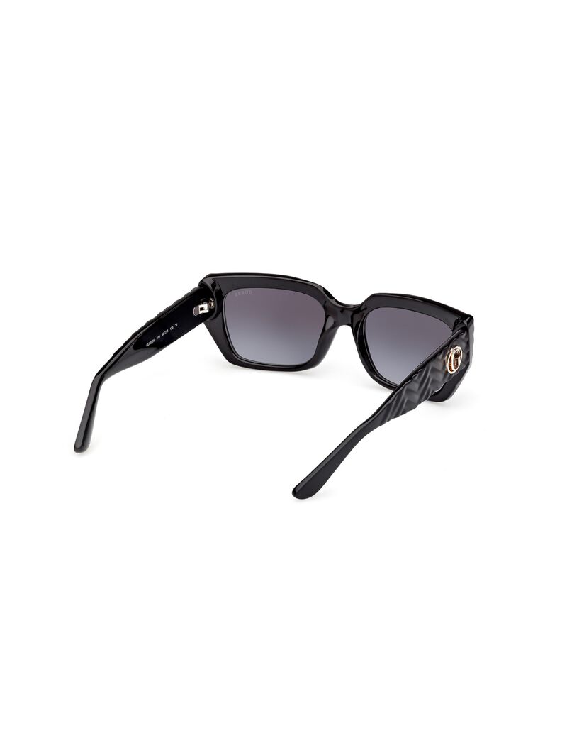 Cat eye sunglasses