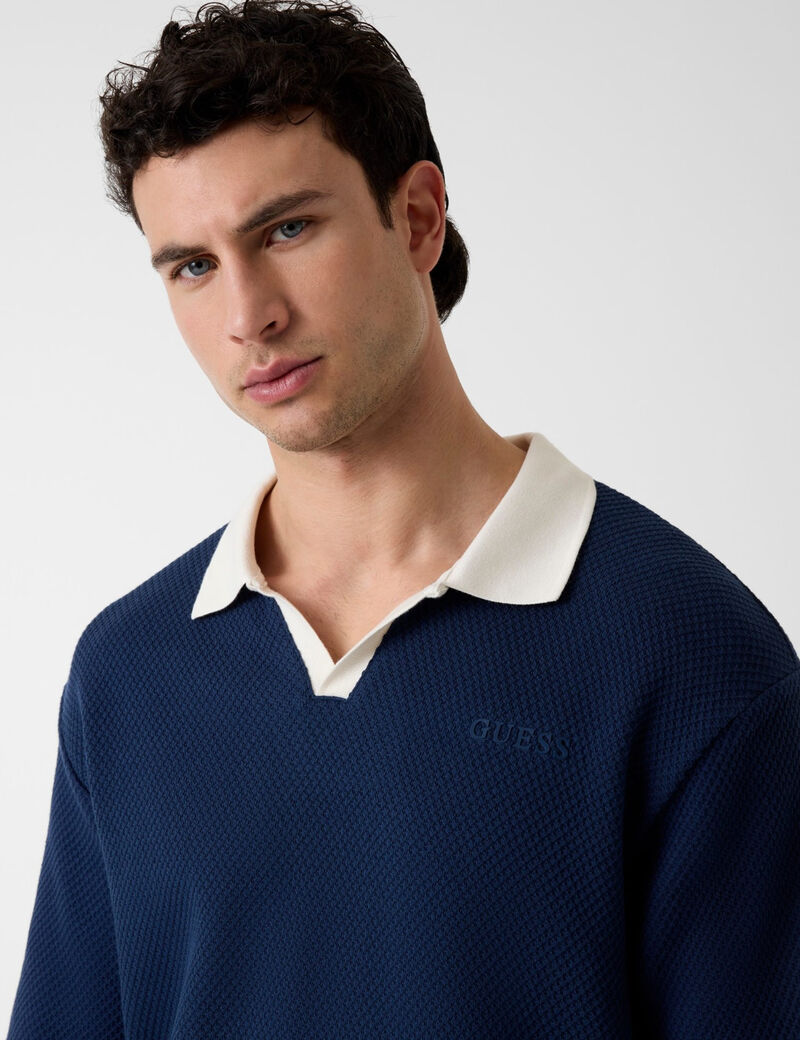 guess triangle logo polo