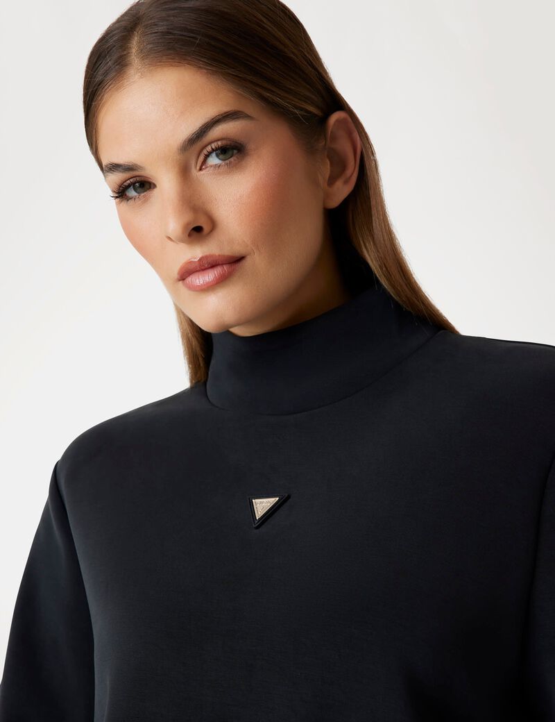 High neck sweatshirt