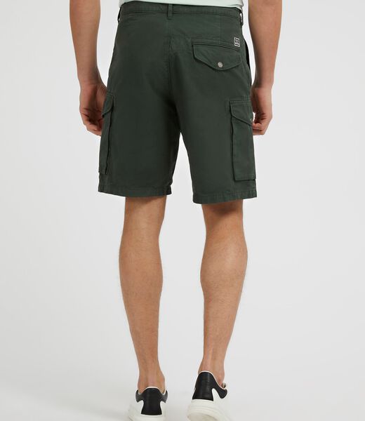 Cargo pockets shorts
