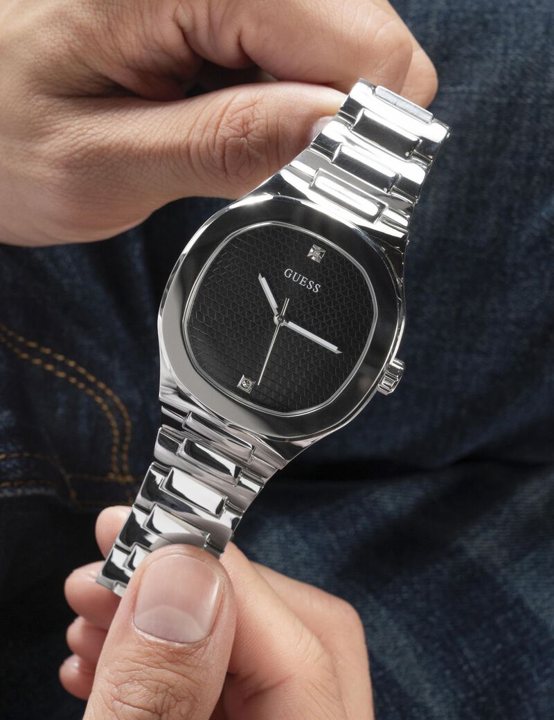 Stainless steel analogue watch