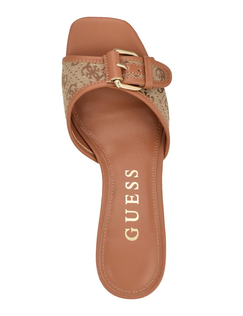 Dista Buckled Logo Kitten Heels