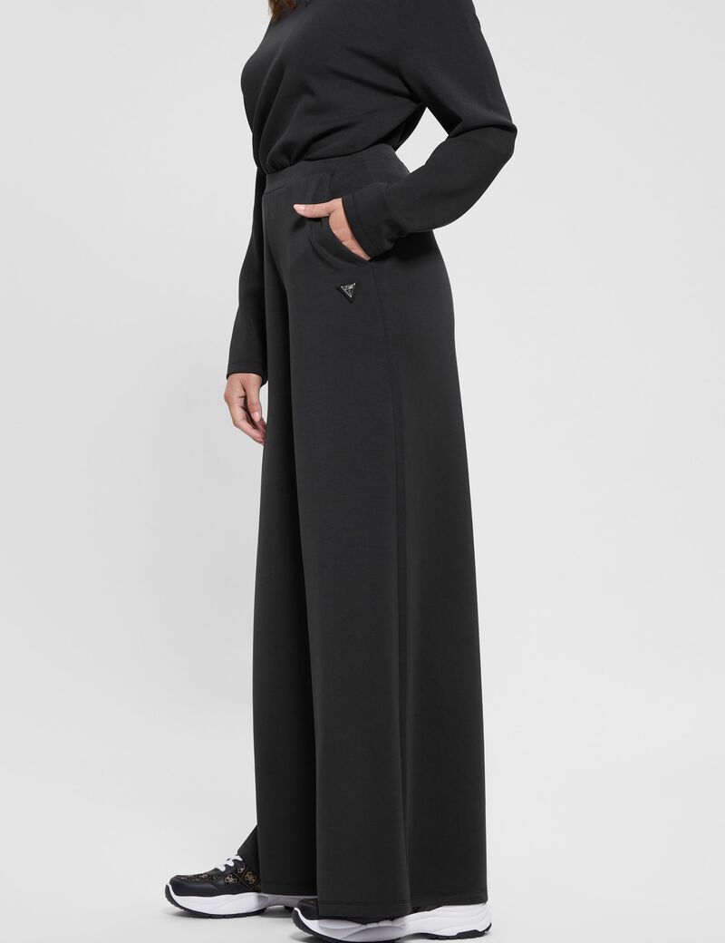 بنطال واسع الساق متوسط ​​الارتفاع