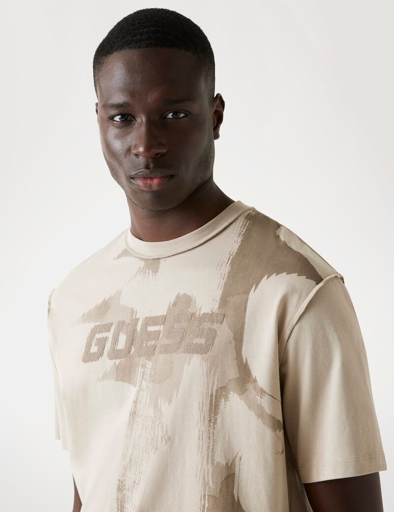 Oversized logo T-shirt