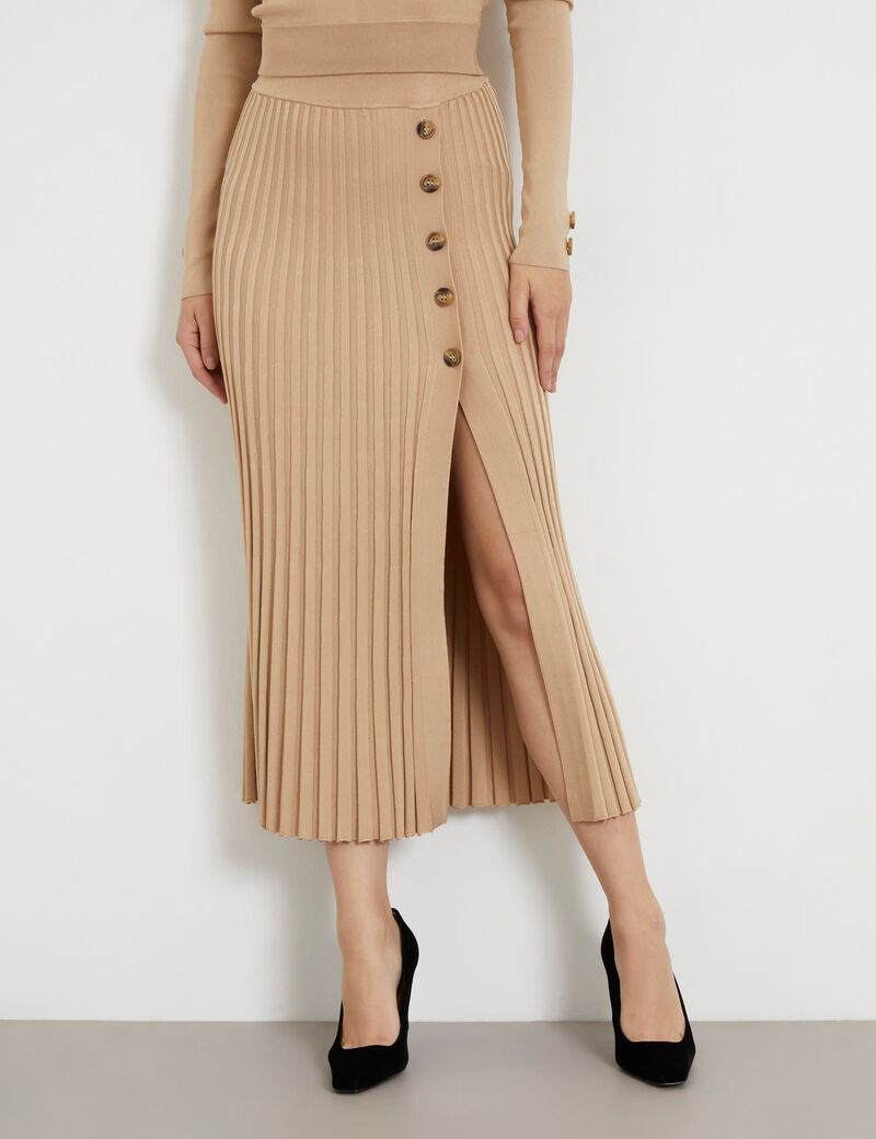 Pleated Long Sweater Skirt