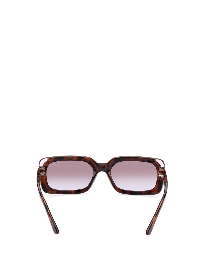 نظارة شمسية بعدسات مربعة