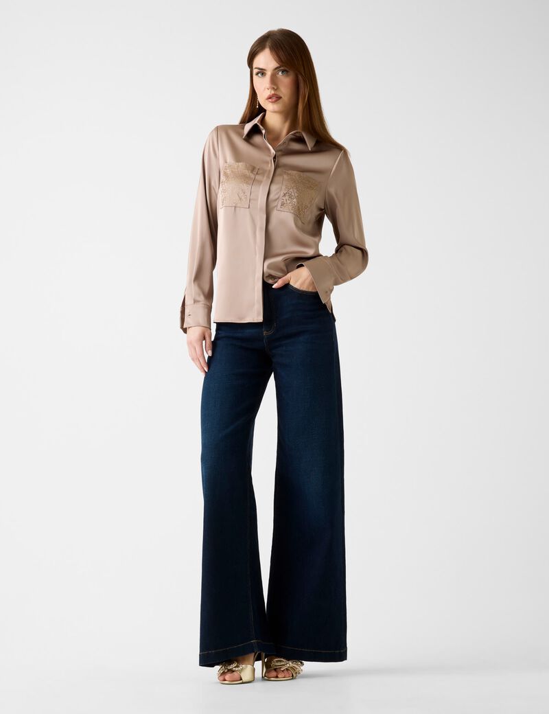 Regular fit shirt