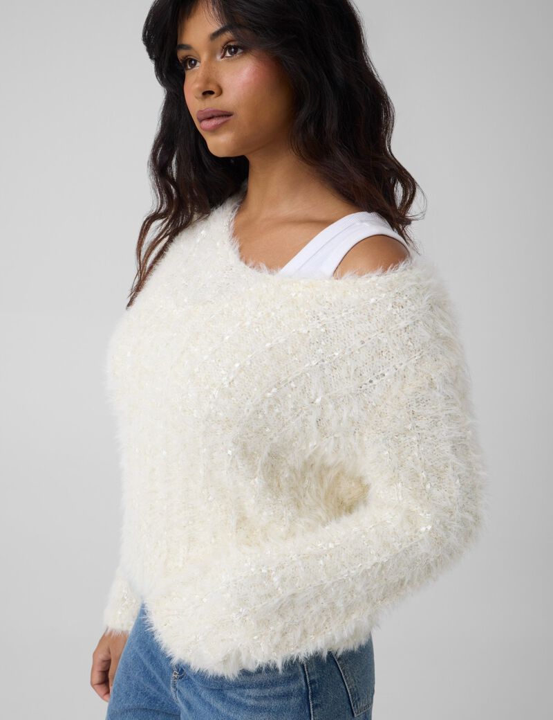 جيس boucle sweater