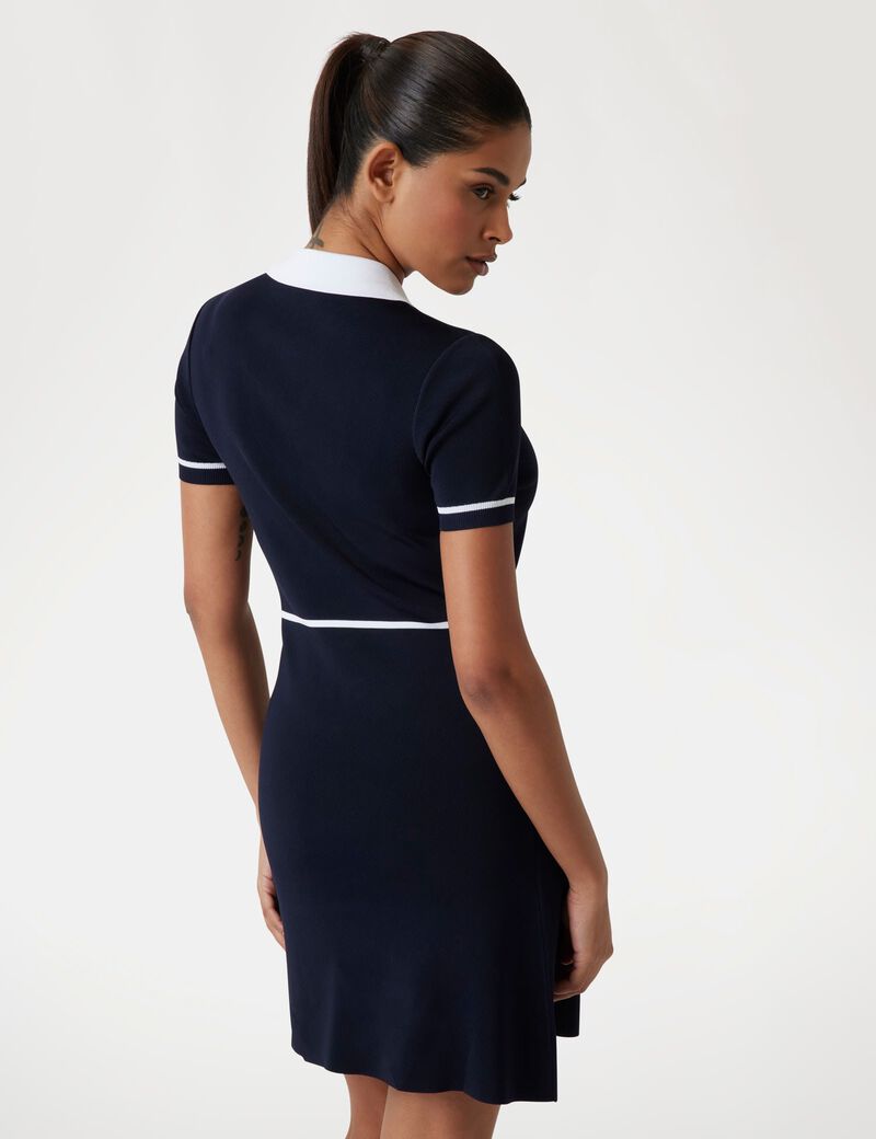 فستان سويت شيرت قصير بقصّة واسعة من الأسفل