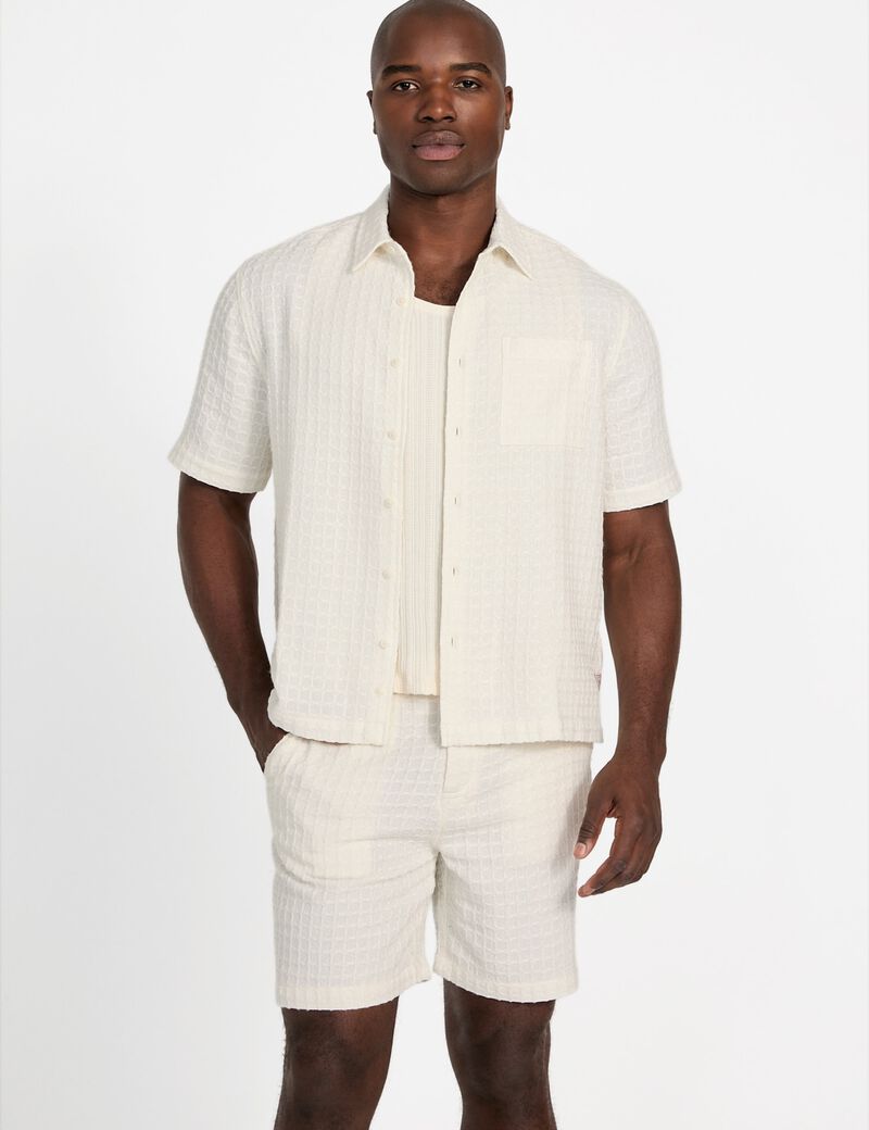 Checked texture shirt