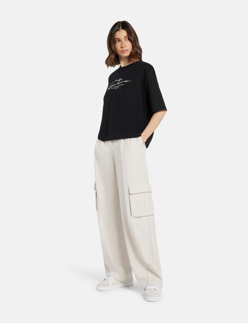 Guess signature boxy t-shirt