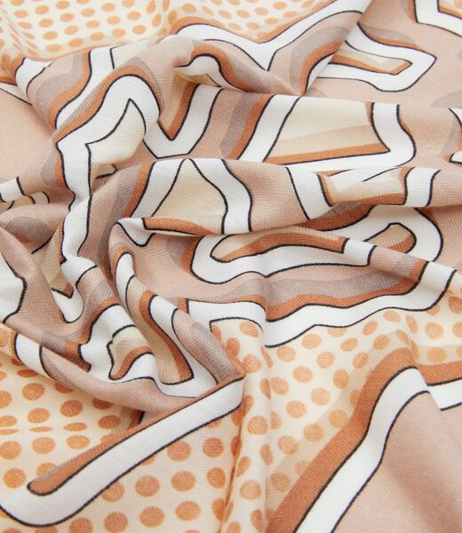 كوفية بشعار 4G الفاوانيا