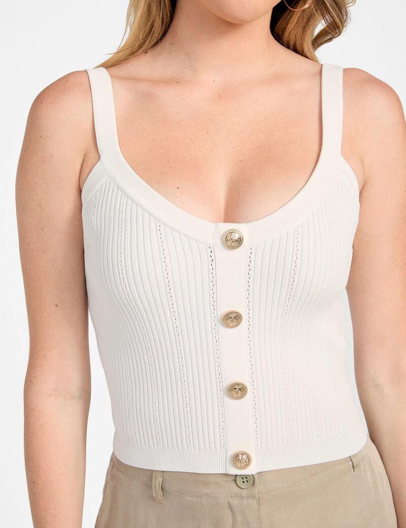 قميص بدون أكمام محبوك