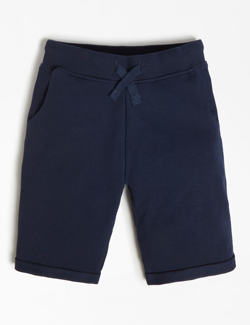 شورت رياضي أسود بشعار الماركة