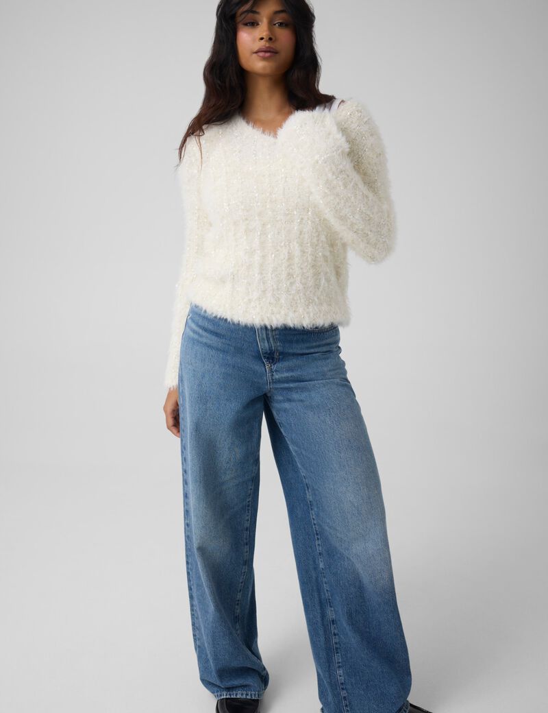 جيس boucle sweater