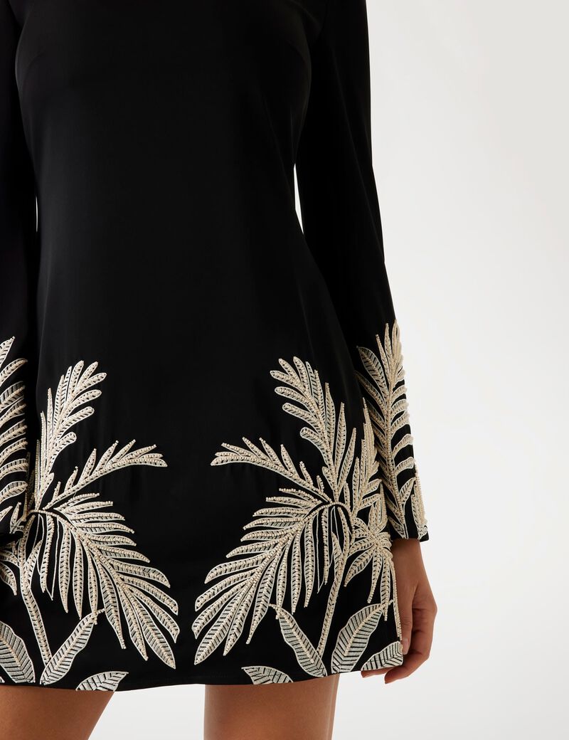 Embroidered bodycon mini dress
