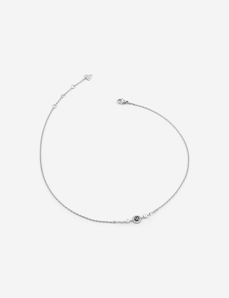 Tiny Pearly necklace