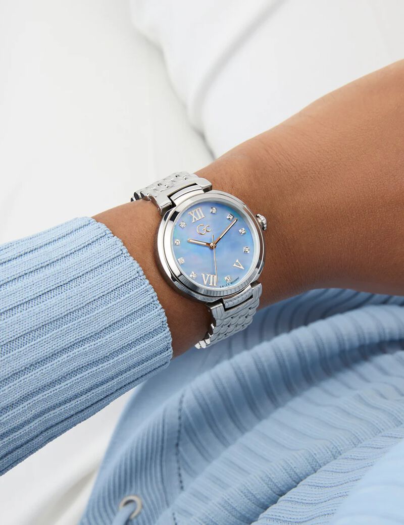 Gc Allure silver metal watch