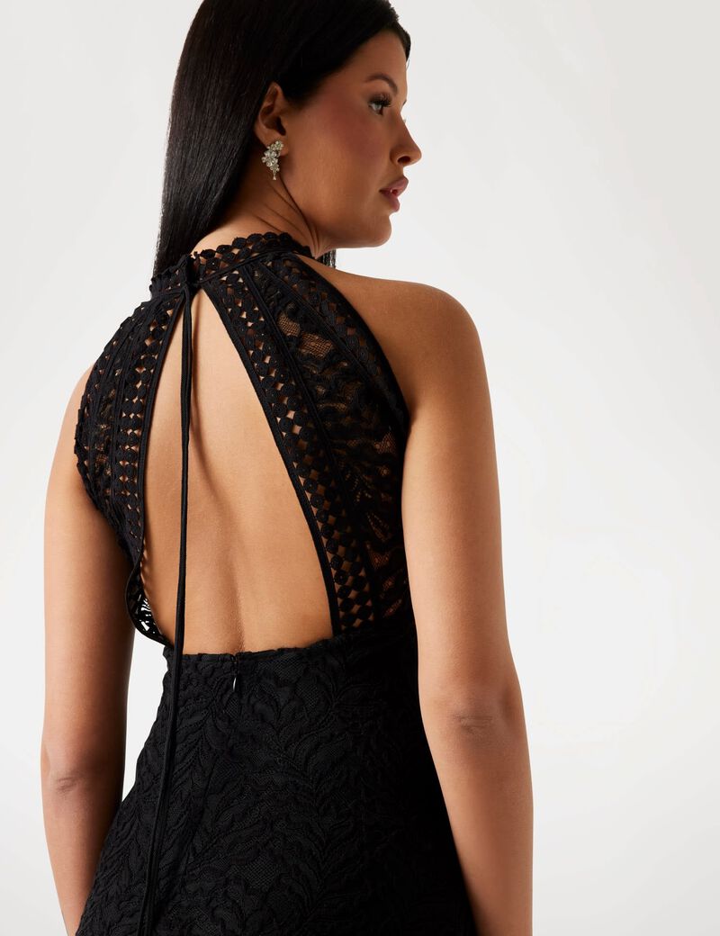 Bodycon lace mini dress