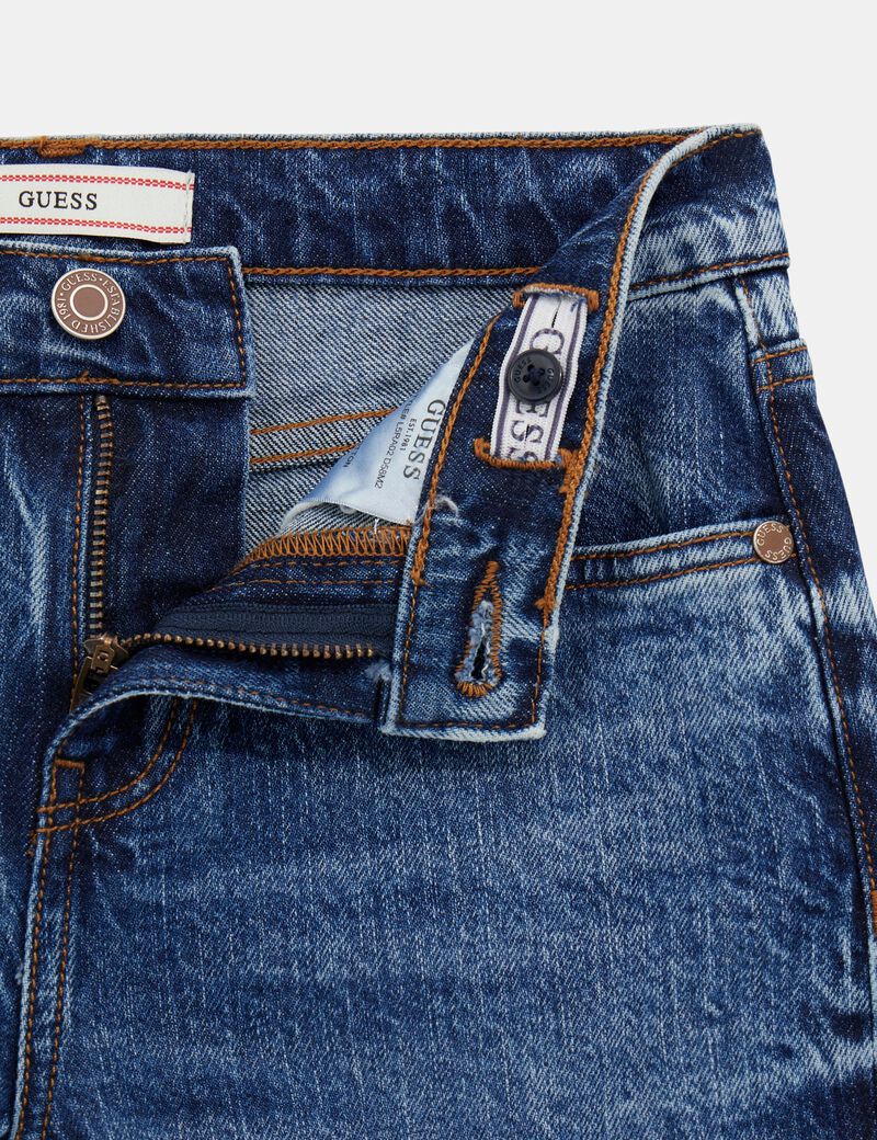 COMFORT DENIM STRAIGHT PANTS