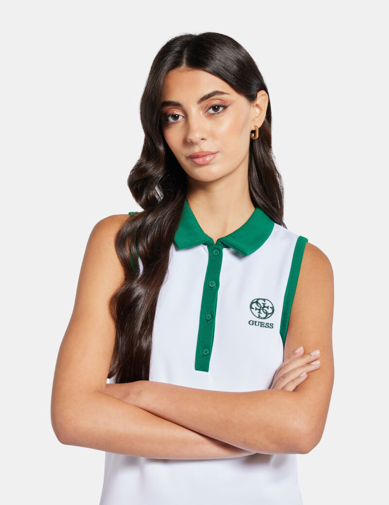 فستان قصير بياقة بولو