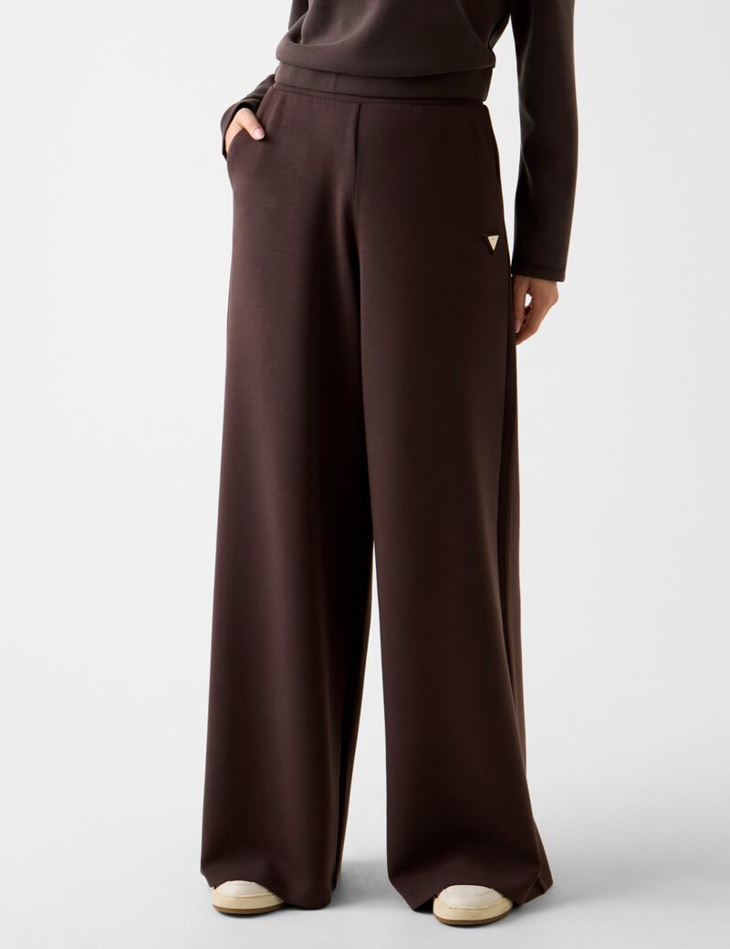 Wide-leg pants